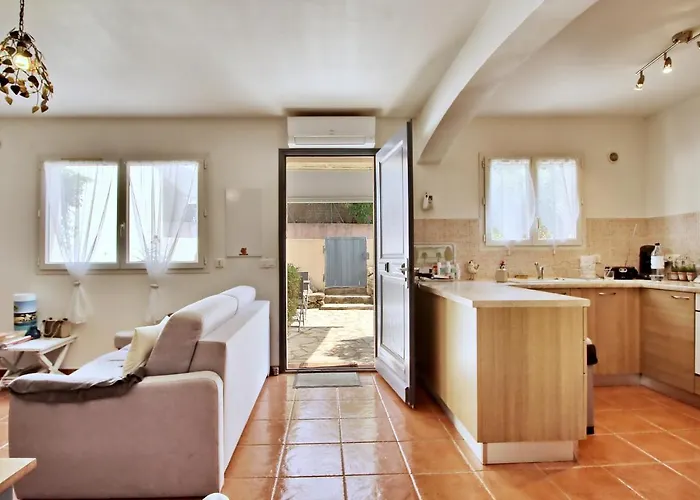 T2 Prunello By Intendance Excellency Апартаменты *